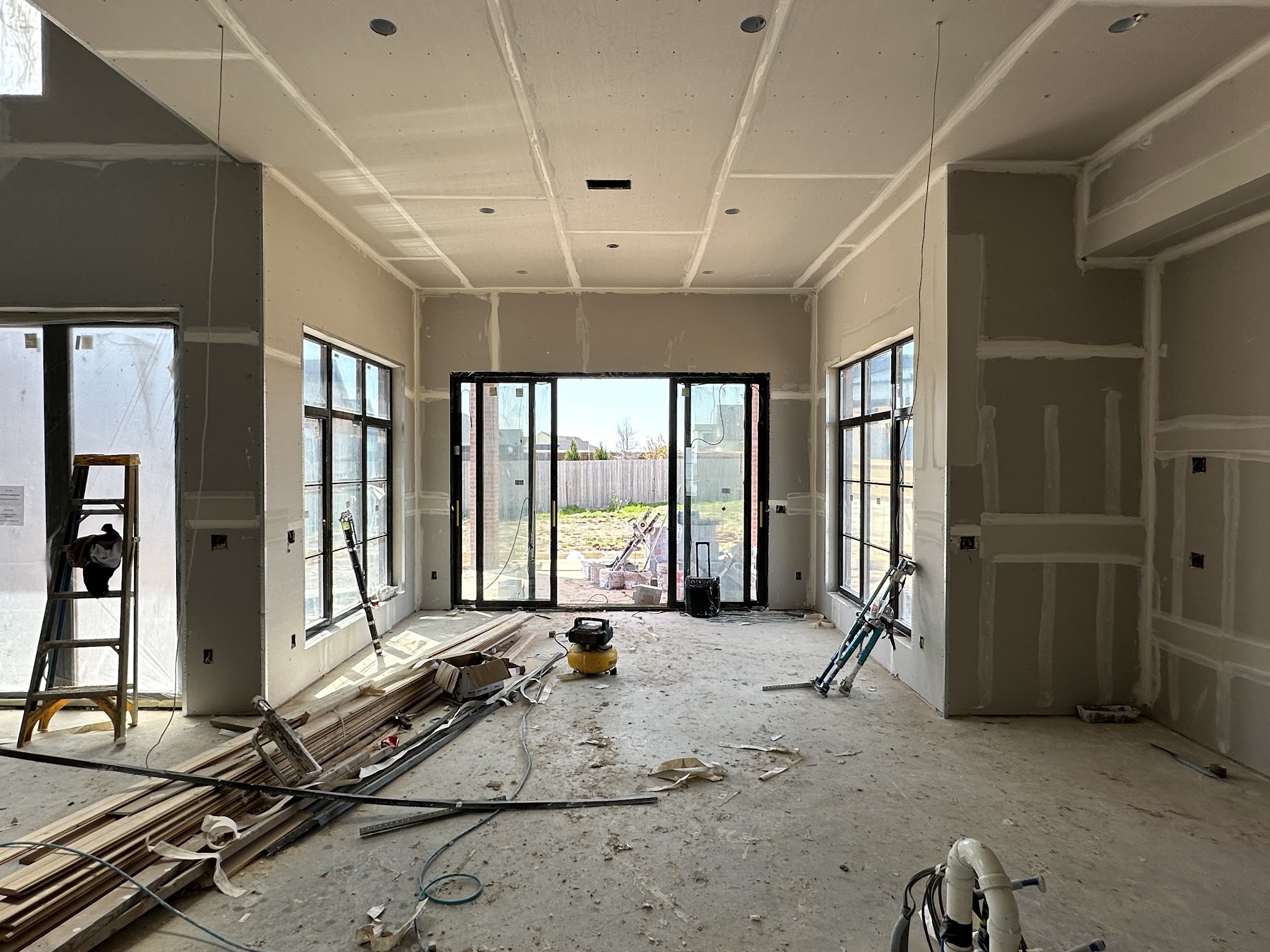 Tile & Laminate Flooring